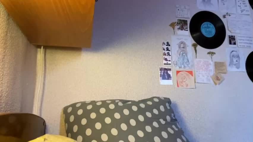 karinamuccia Adult Chat May 2, 2026