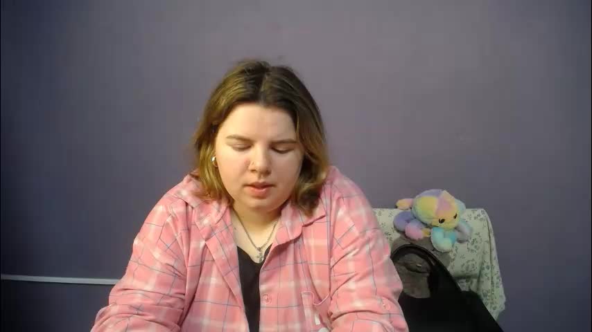 shyness_girl Adult Chat May 2, 2026