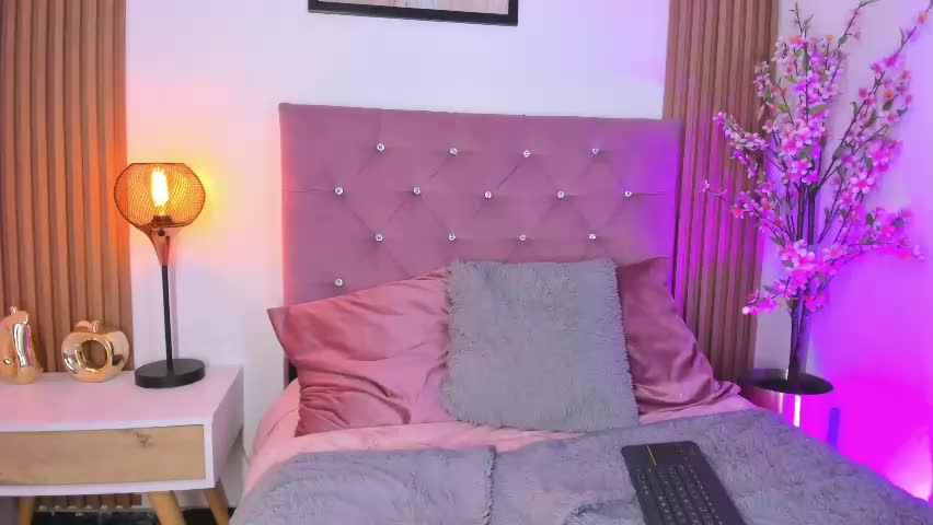 liaa_queen Adult Chat May 2, 2026
