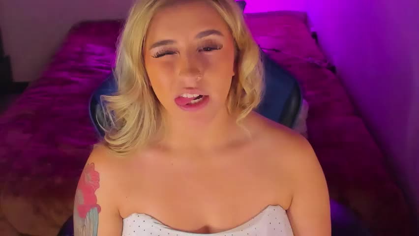 saradiazxxx Adult Chat May 2, 2026