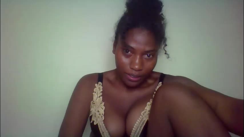 karoliee Adult Chat May 2, 2026