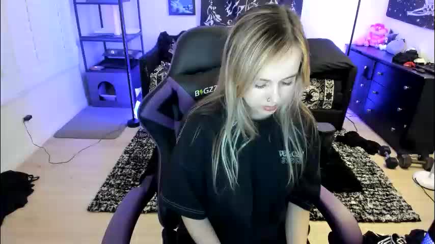 luna_lovelyy Adult Chat May 2, 2026