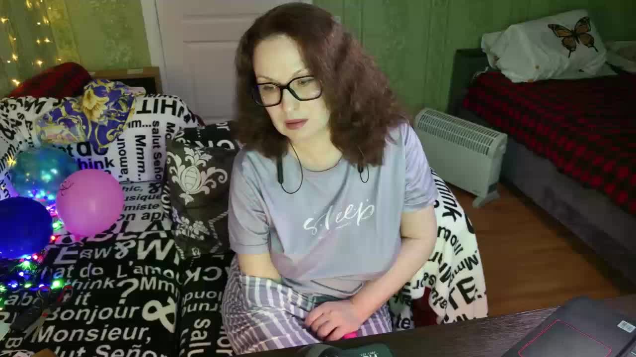 MeganIris Adult Chat May 3, 2026