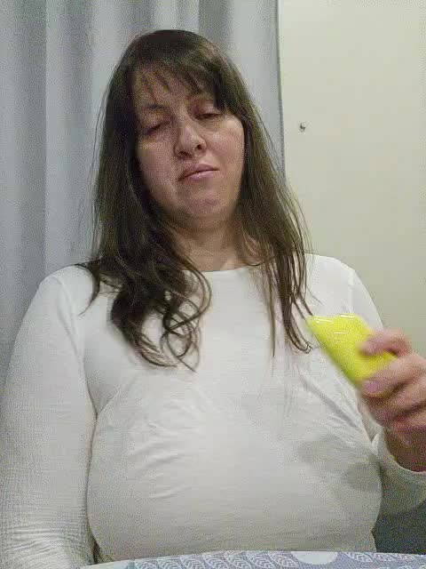 nimfastar77 Adult Chat May 3, 2026