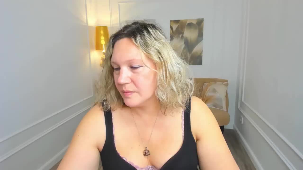 NinaStarle Adult Chat May 3, 2026