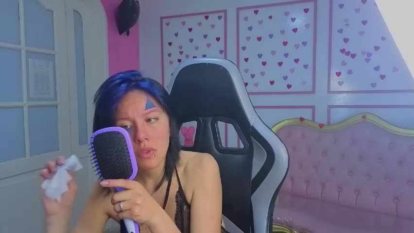 lewii_t Adult Chat May 3, 2026