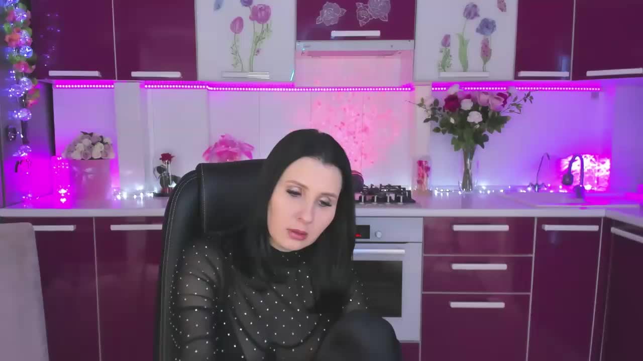 Olivija2020 Adult Chat May 3, 2026
