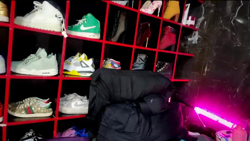 indianbeauty27_ Adult Chat May 3, 2026