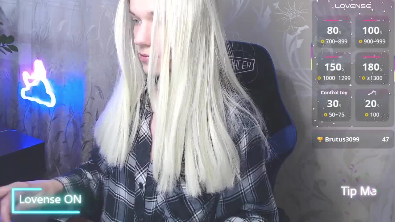 Shiny_Victoria Adult Chat May 3, 2026