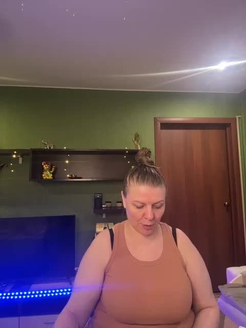 Veronika_Gold Adult Chat May 3, 2026