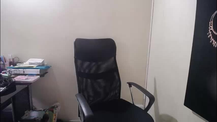 neny445 Adult Chat May 3, 2026