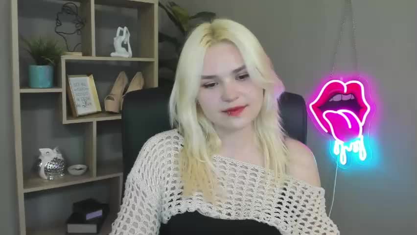 lilysweetxo Adult Chat May 3, 2026