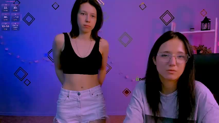 yuna_neon Adult Chat May 3, 2026