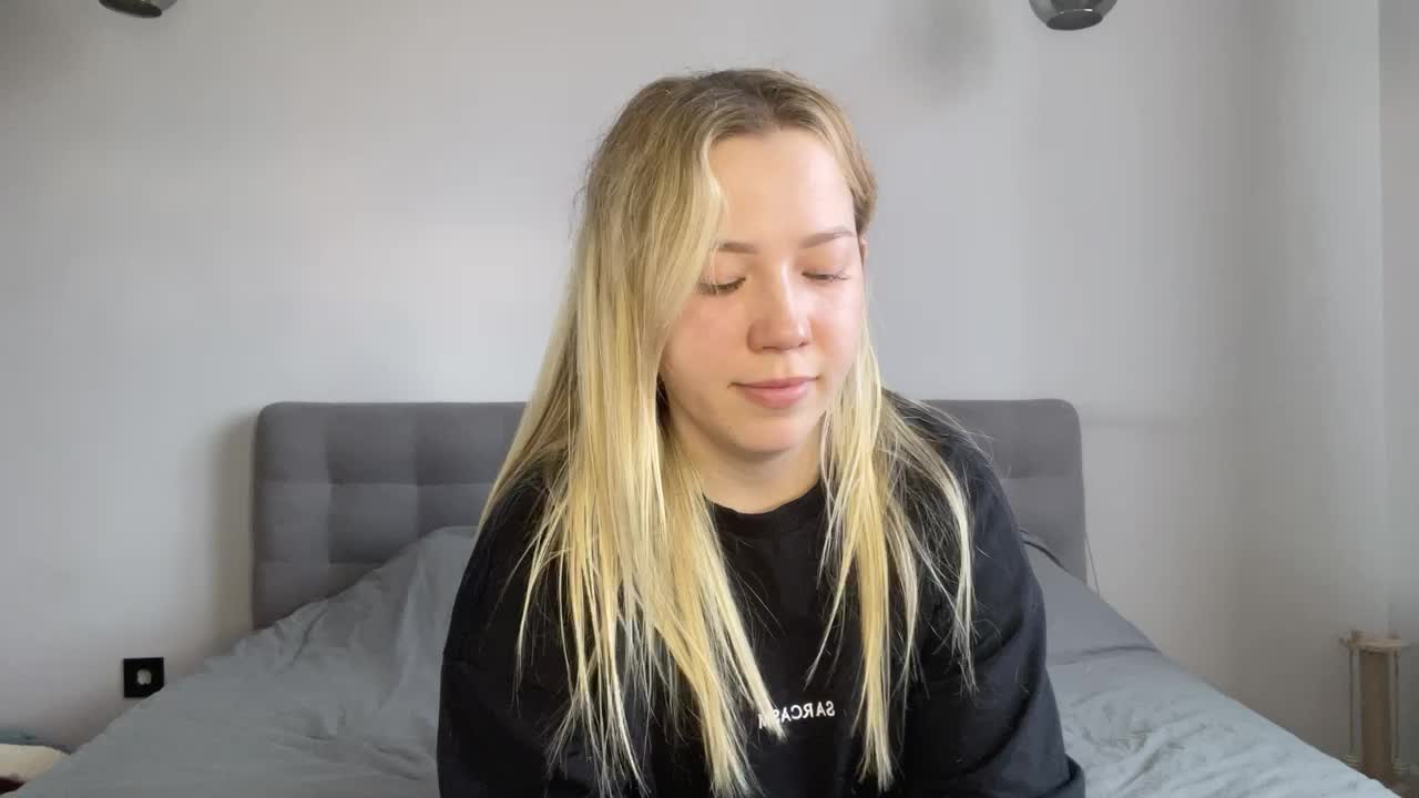 AlyraSun Adult Chat May 3, 2026