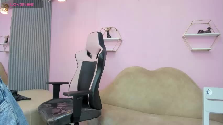 beautty_woman_ Adult Chat May 3, 2026