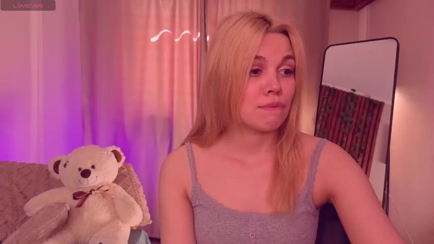 scarletmarney Adult Chat May 3, 2026