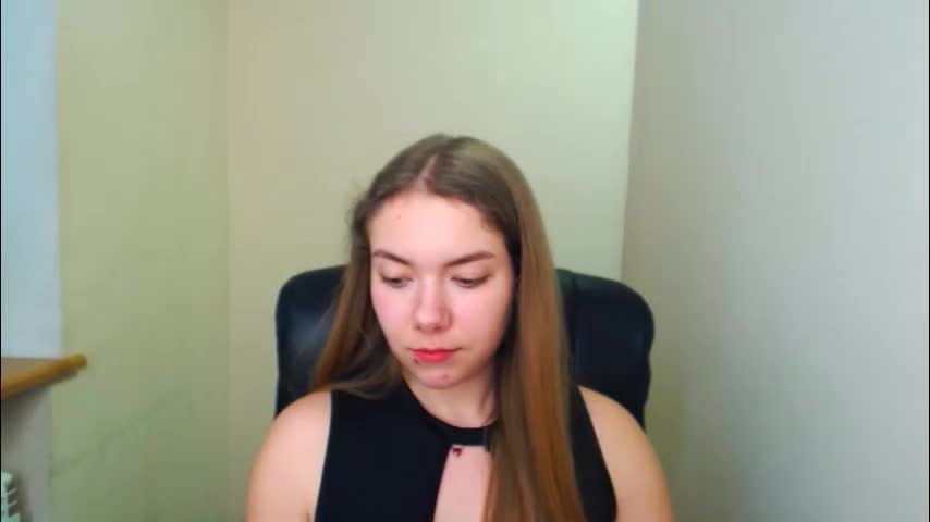 zoey_deuttch Adult Chat May 4, 2026
