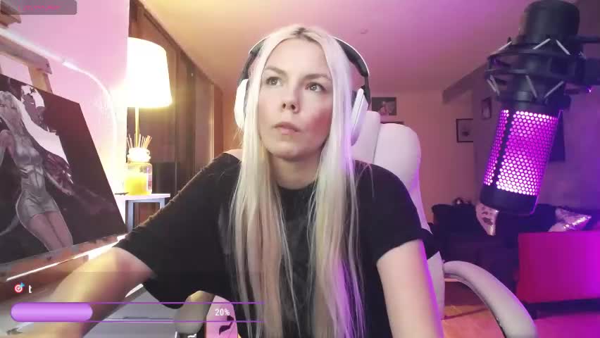 tinykylie Adult Chat May 3, 2026