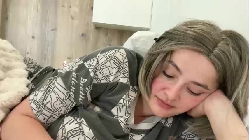 emily_morning_dew Adult Chat May 3, 2026