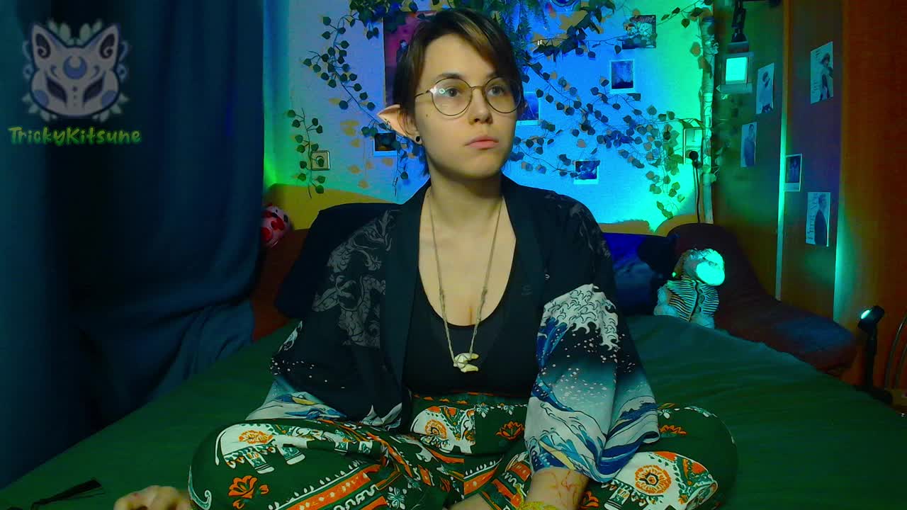 Tricky_Kitsune Adult Chat May 4, 2026