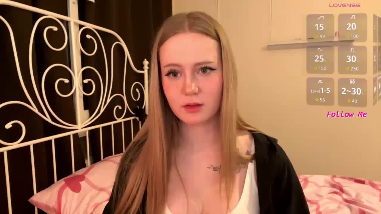 Mia_Wells Adult Chat May 4, 2026