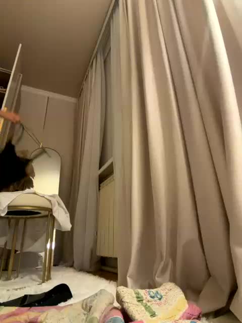 Ekaterina2221 Adult Chat May 4, 2026