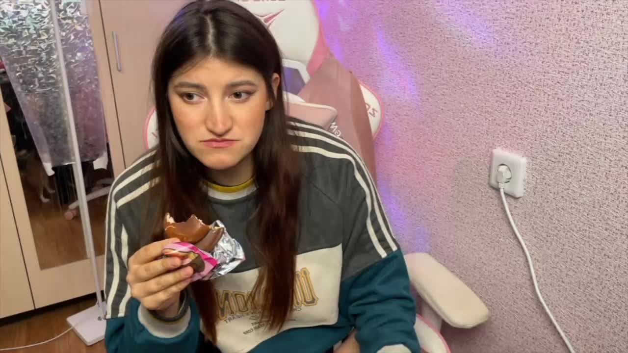 Katrinmiss Adult Chat May 4, 2026