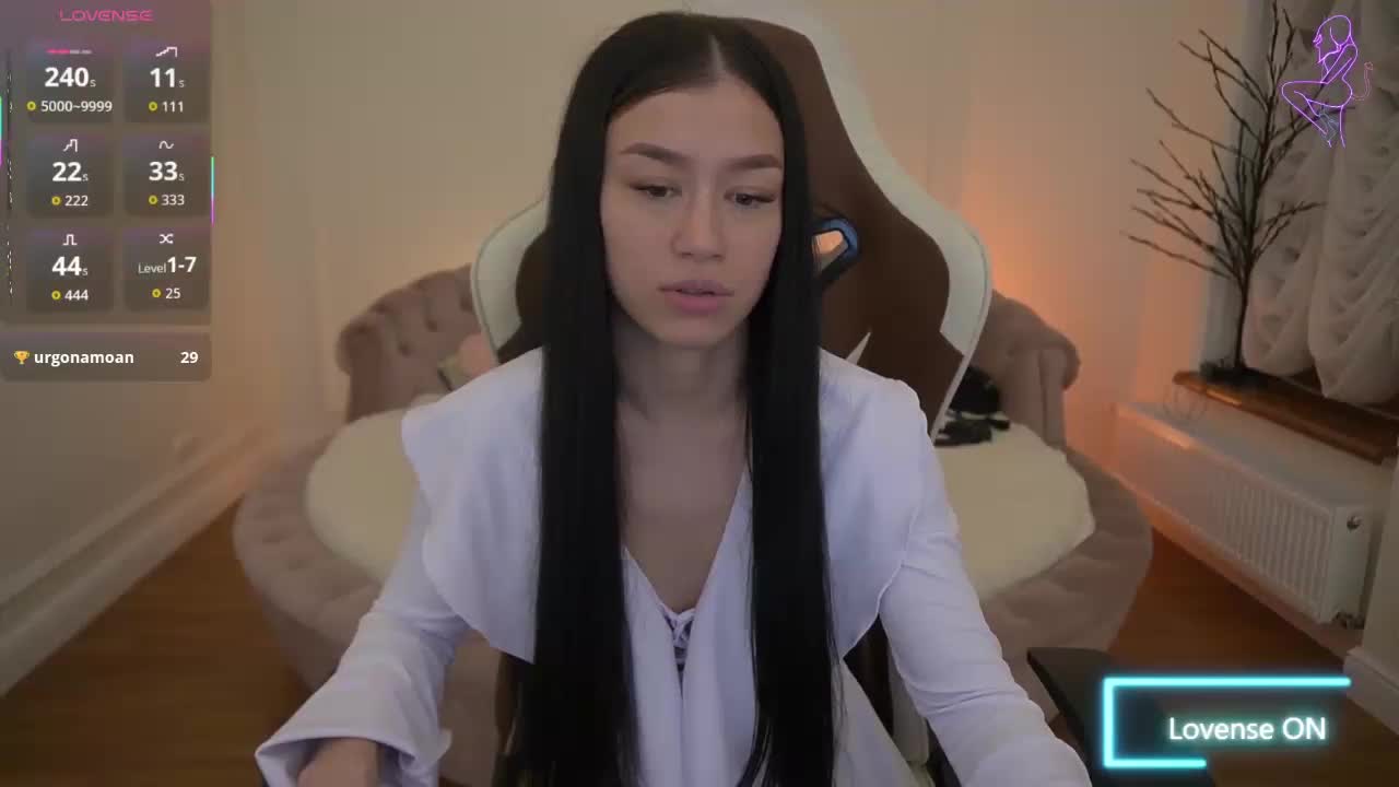FataleNellie Adult Chat May 4, 2026