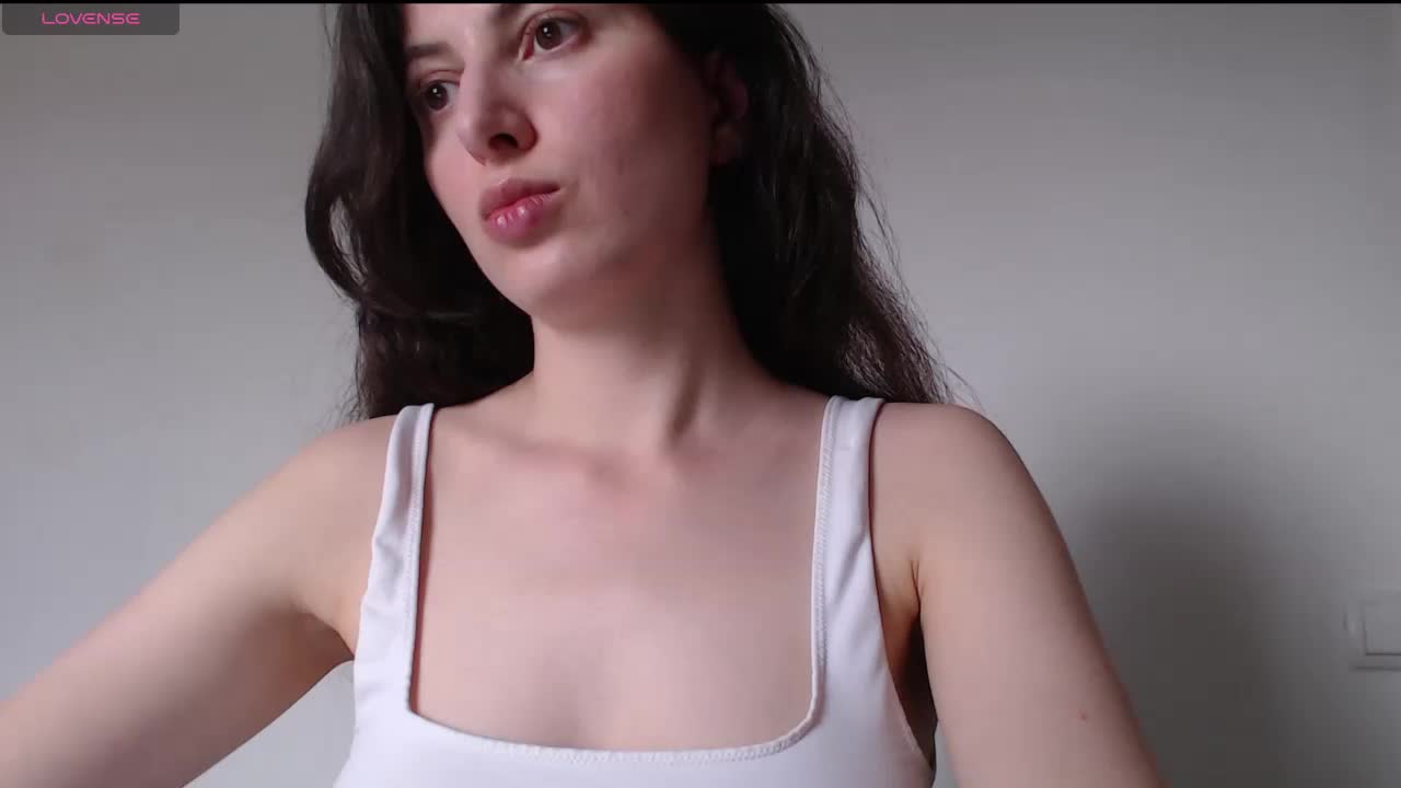 Hot-lina Adult Chat May 4, 2026