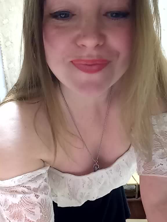 VselenaSun402 Adult Chat May 4, 2026