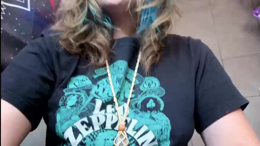 shy_college_girl Adult Chat May 4, 2026