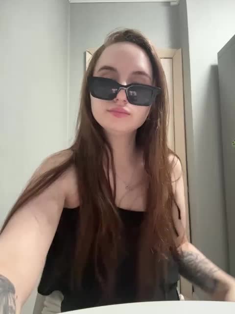 Kira_Beliesss Adult Chat May 4, 2026