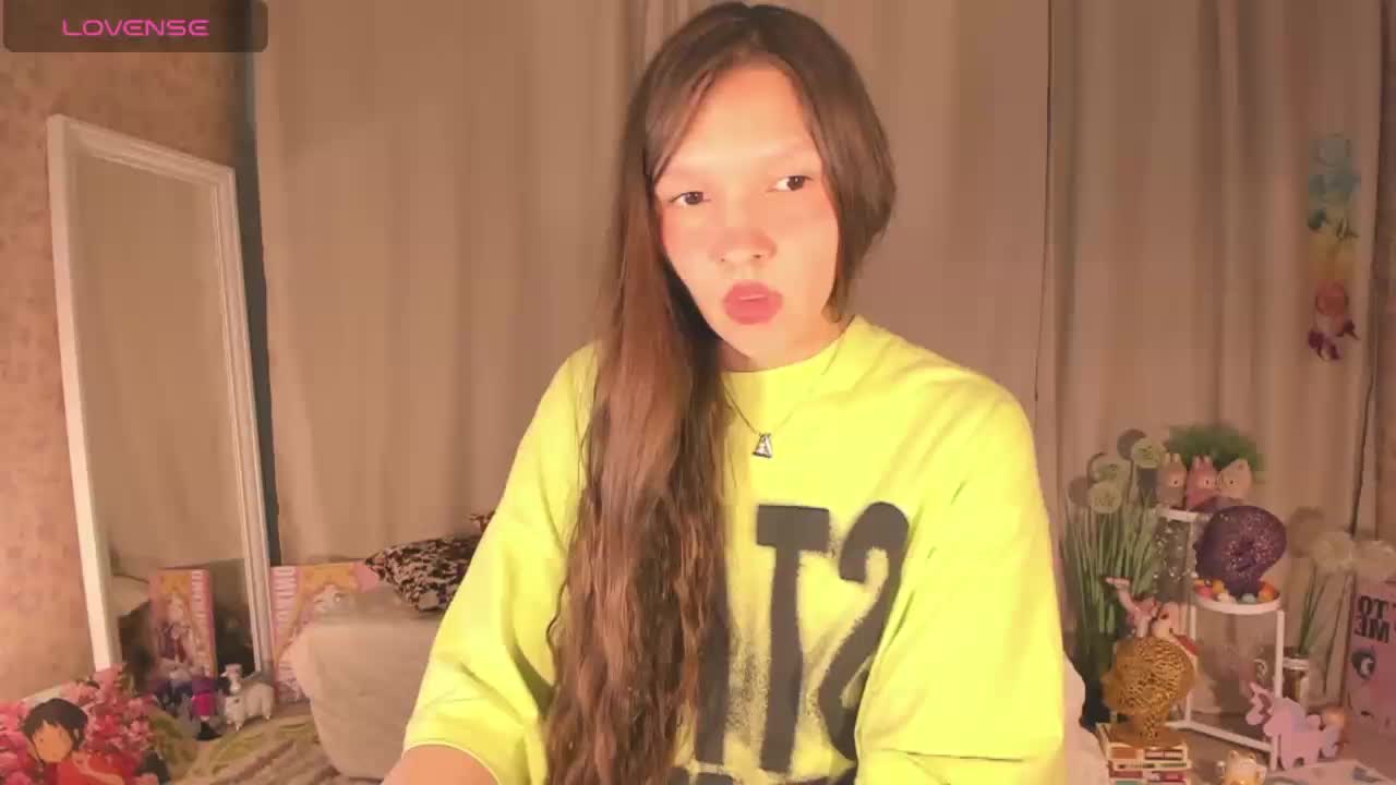 CuteLolly Adult Chat May 4, 2026