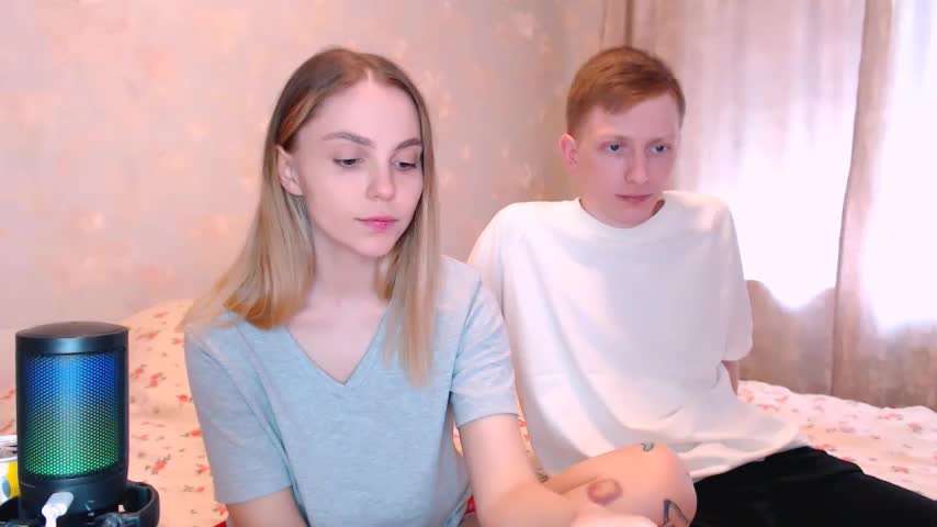 juliaanddima Adult Chat May 4, 2026