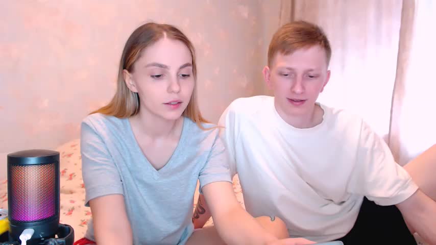 juliaanddima Adult Chat May 4, 2026