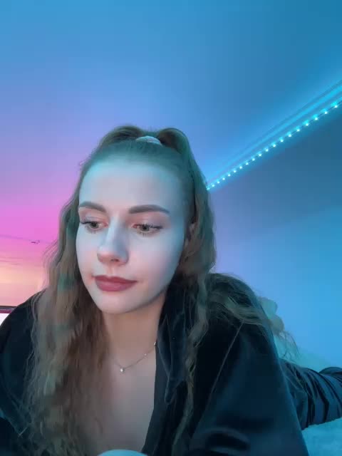 VikkiExtraCheese Adult Chat May 4, 2026