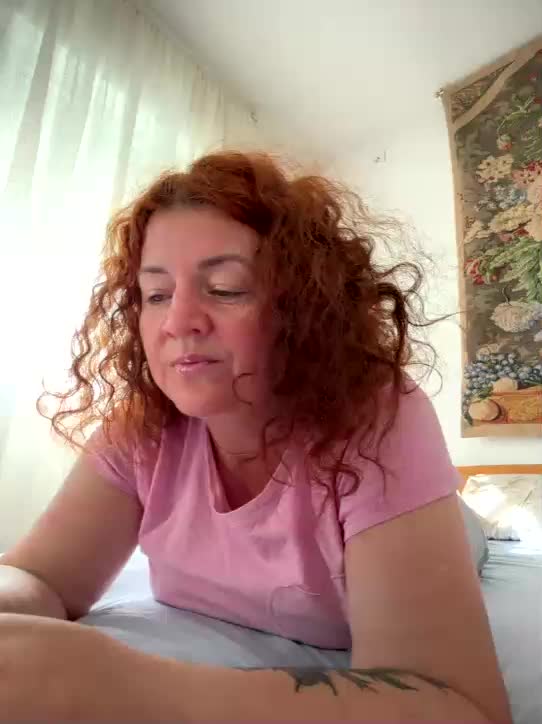LadyReda Adult Chat May 4, 2026