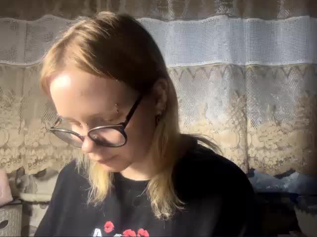 LaelVeller Adult Chat May 5, 2026