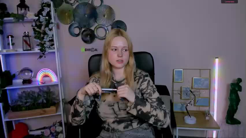 trixy_melison Adult Chat May 5, 2026