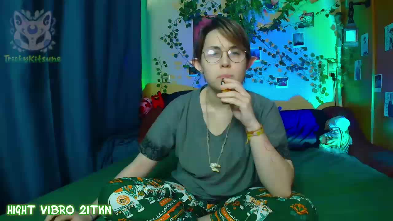 Tricky_Kitsune Adult Chat May 5, 2026