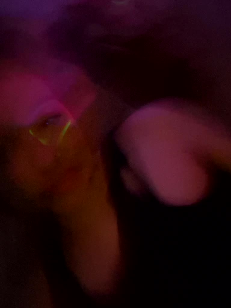 Vikktorriaaa Adult Chat May 5, 2026