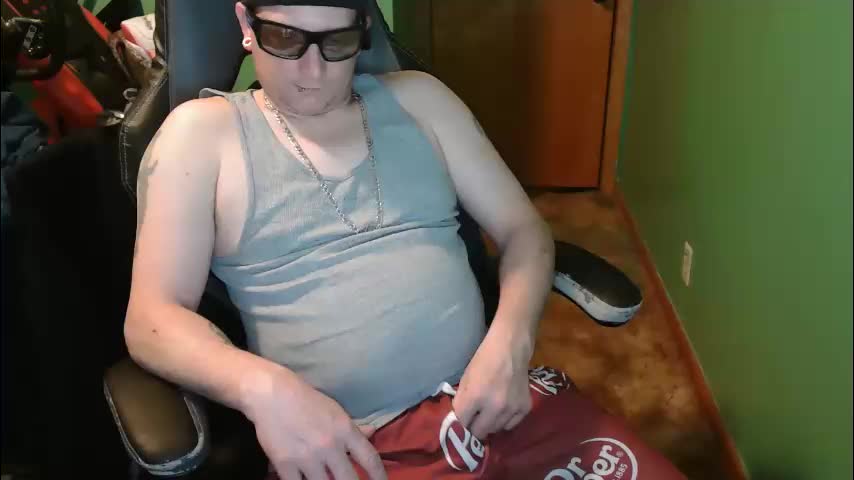edwardaims_2please Adult Chat May 5, 2026