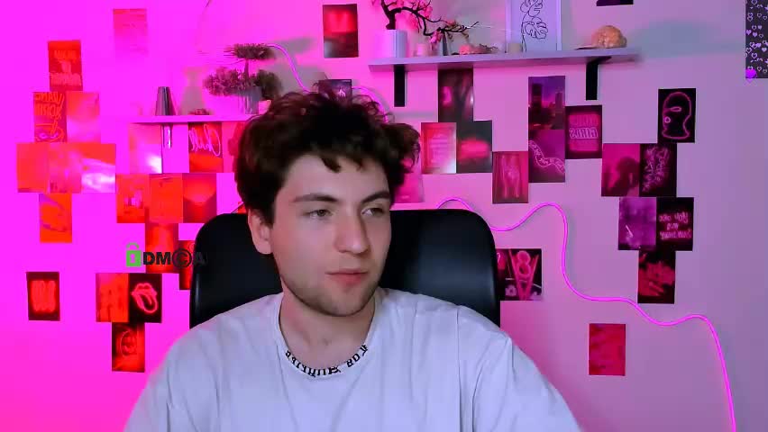 joseph_bear_ Adult Chat May 5, 2026