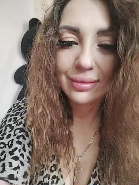 SexyKitty75-1 Adult Chat May 5, 2026