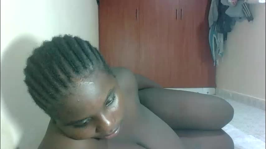 hotebbbyy Adult Chat May 5, 2026