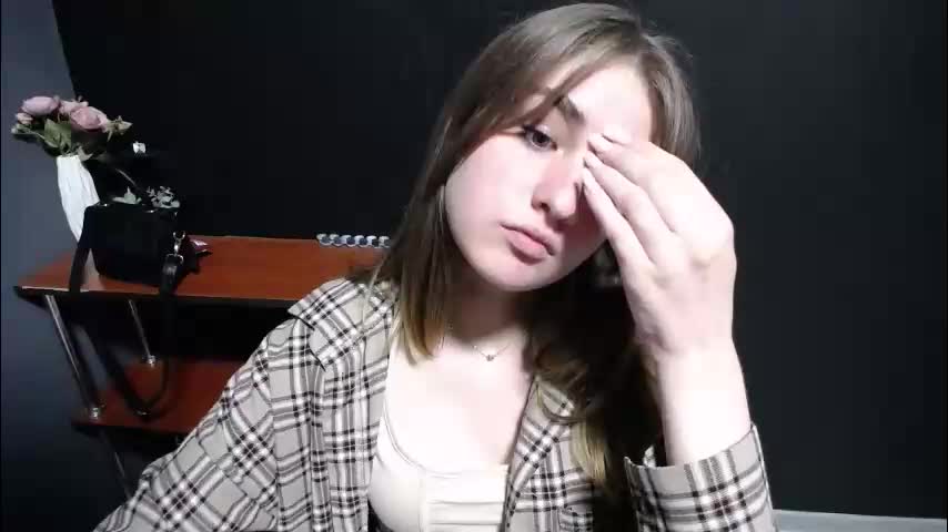 moon_sirennn Adult Chat May 5, 2026