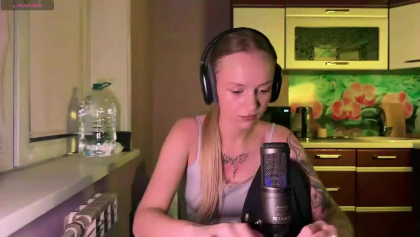 cleotildeamsinger Adult Chat May 5, 2026