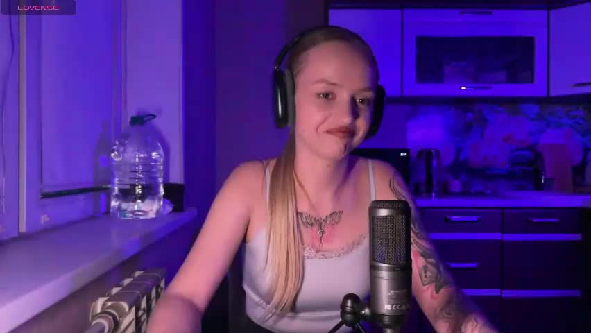 cleotildeamsinger Adult Chat May 5, 2026