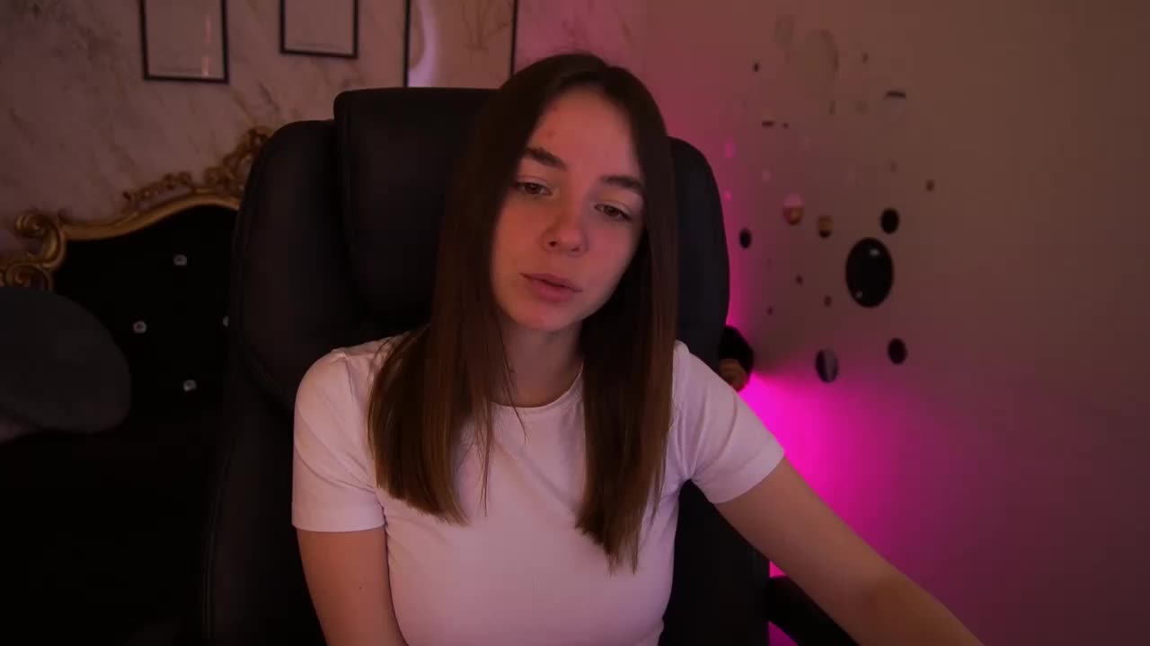BabeDollie Adult Chat May 5, 2026