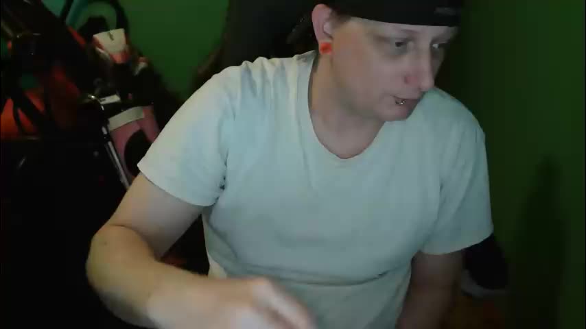 edwardaims_2please Adult Chat May 5, 2026